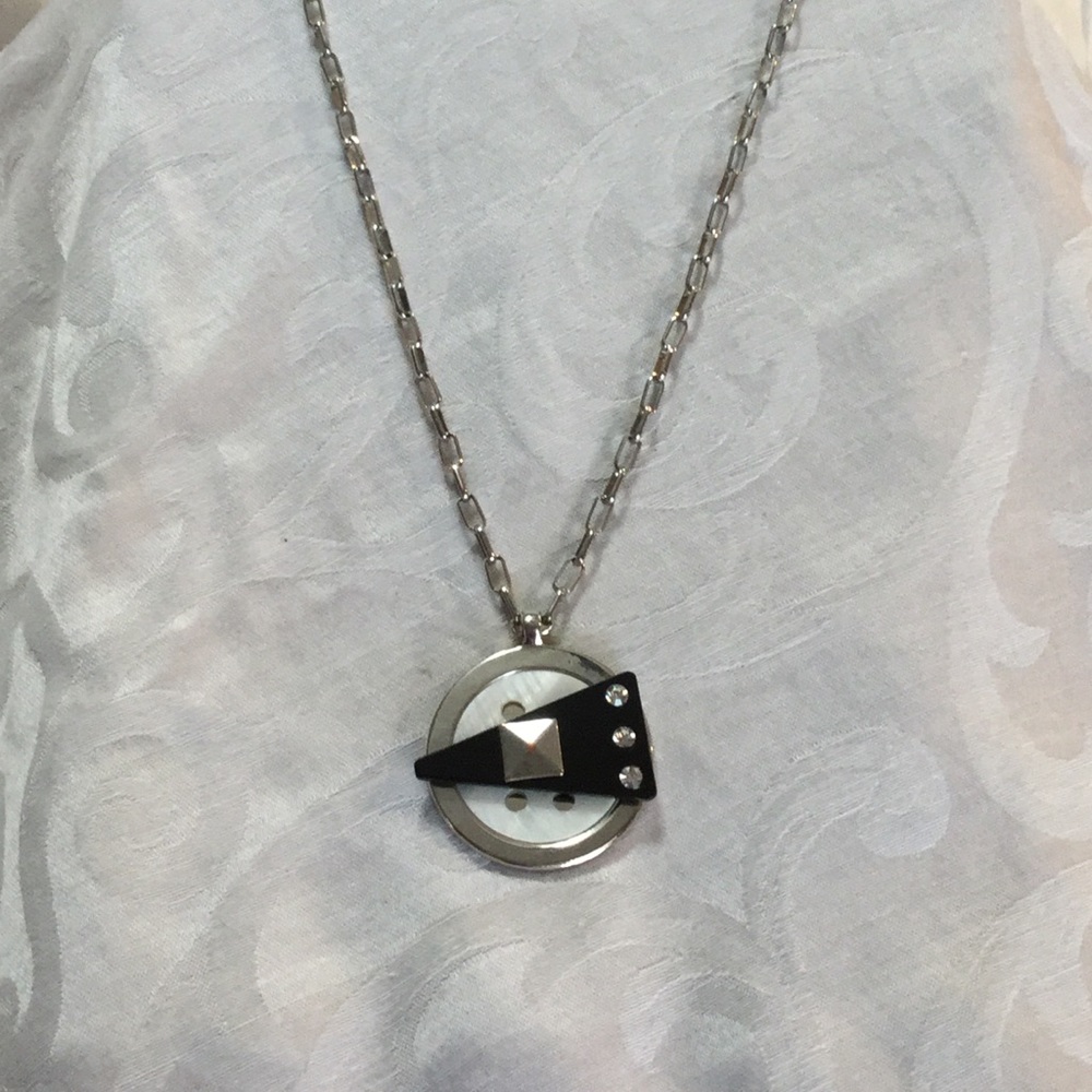 ❤️  Cookie Lee silvertone art deco long necklace